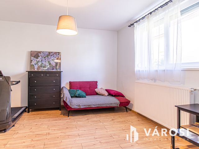 Felújított családi ház (120m²) Kispest kertvárosi részén